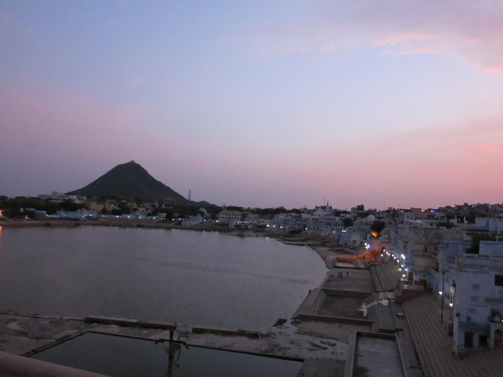 Hotel U-Turn Pushkar Pokój zdjęcie